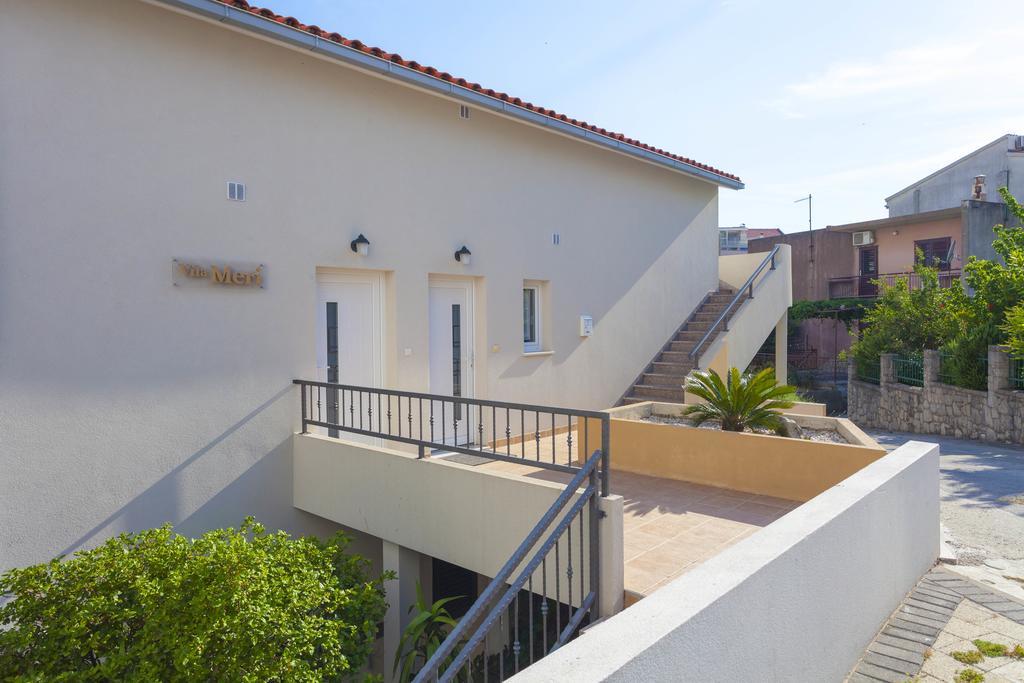 Meri Apartments - Puharic Makarska Bilik gambar